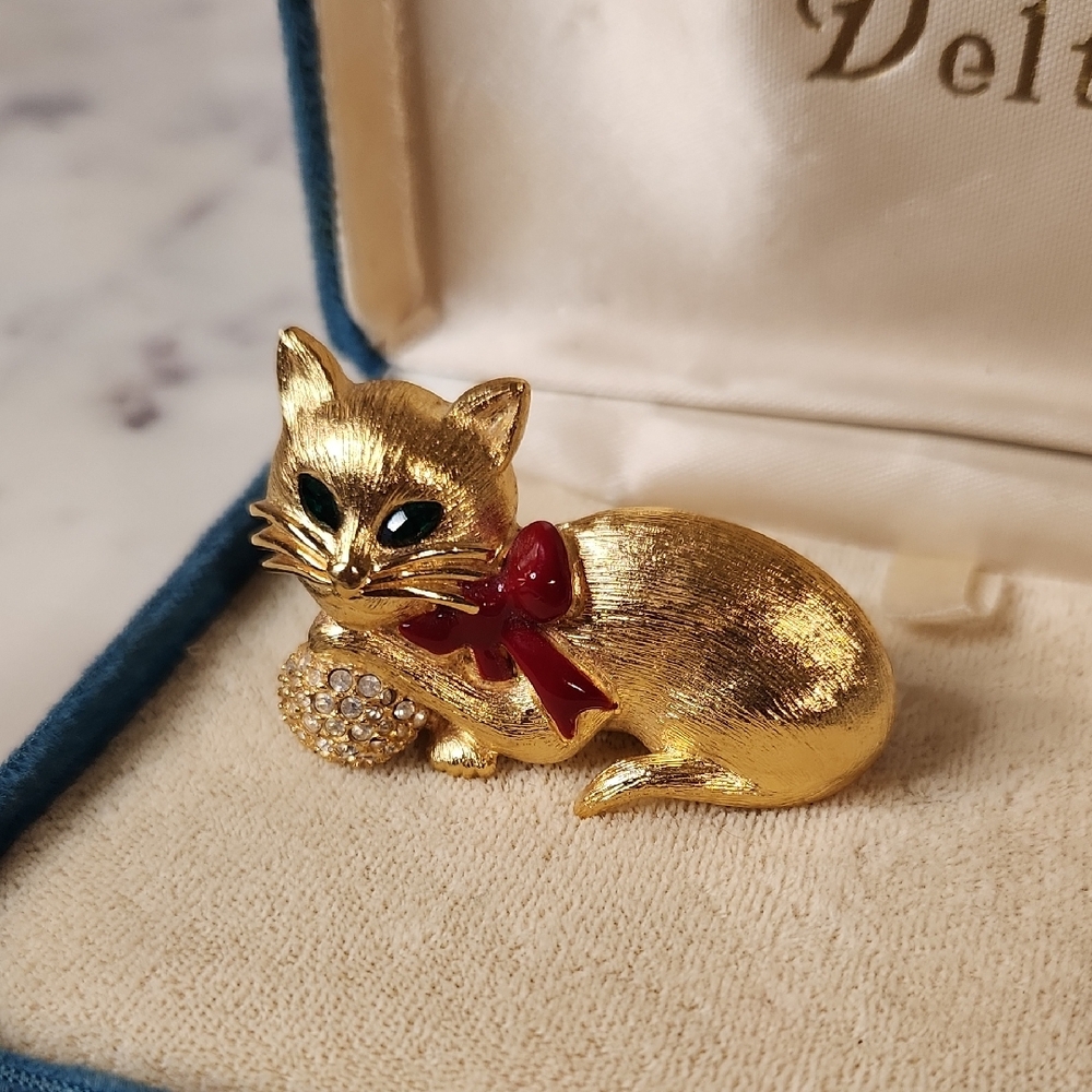 Napier Gold-Tone Cat Brooch with Red Enamel Bow and Crystal Ball